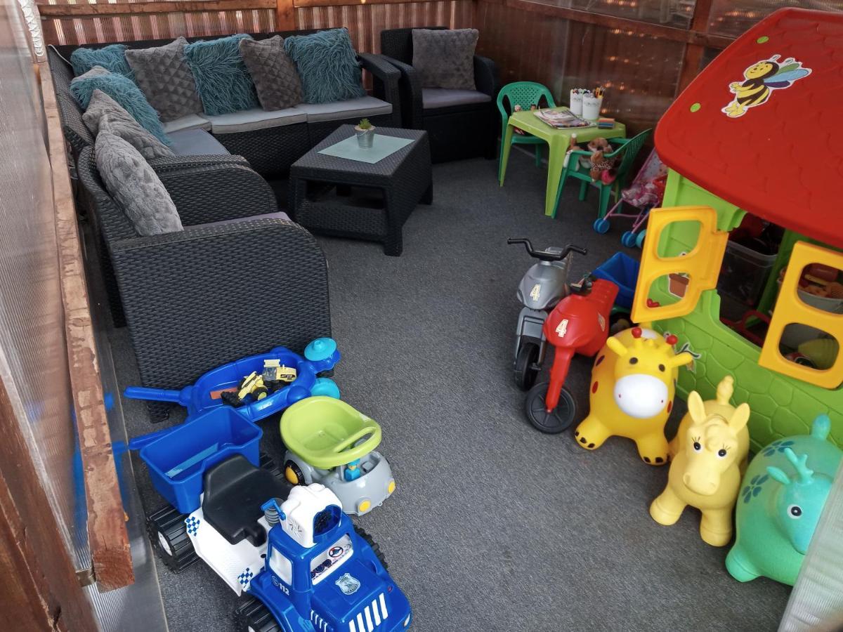 Erna apartman Zalakaros Exteriör bild