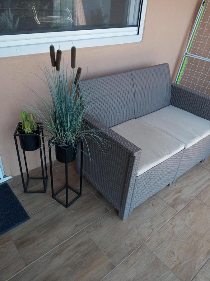 Erna apartman Zalakaros Exteriör bild