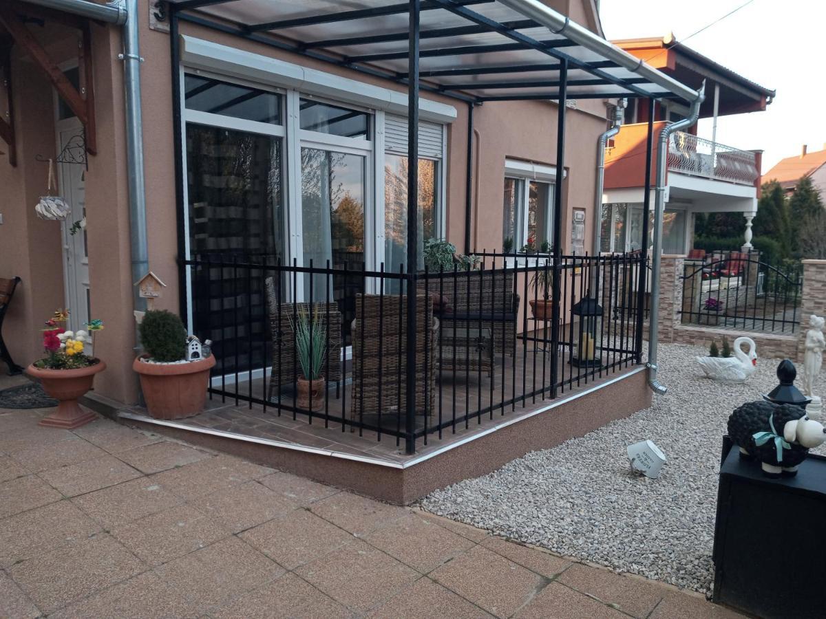 Erna apartman Zalakaros Exteriör bild